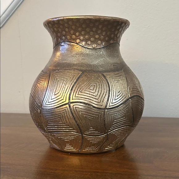 Artisan Gold Patterned Vase